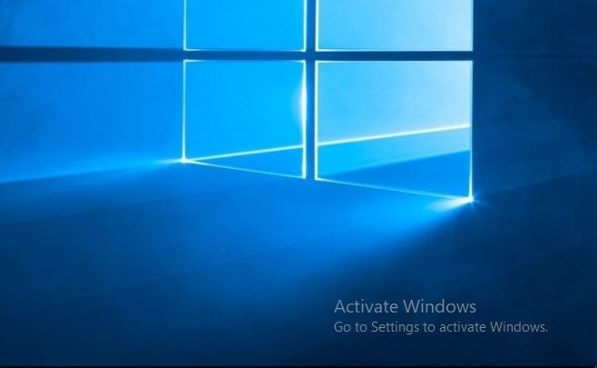 Mesajul „Activate Windows” afișat pe desktopul Windows